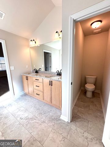 197 Weymouth Drive, Locust Grove, GA 30248