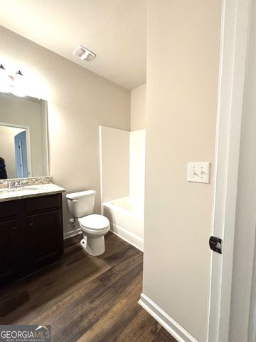 197 Weymouth Drive, Locust Grove, GA 30248