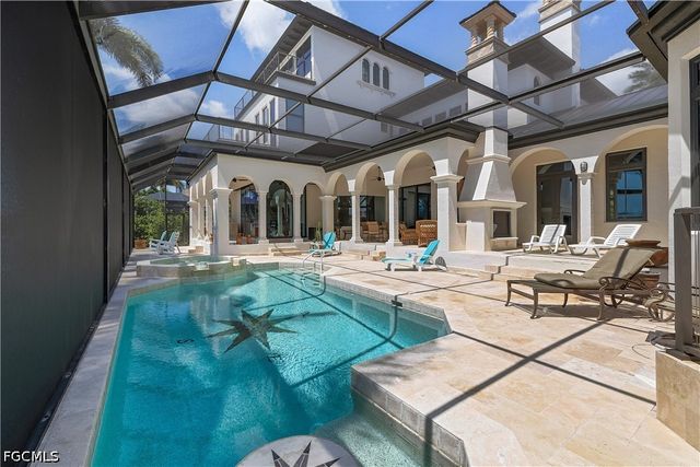 1526 Hermitage LN, Cape Coral, FL 33914