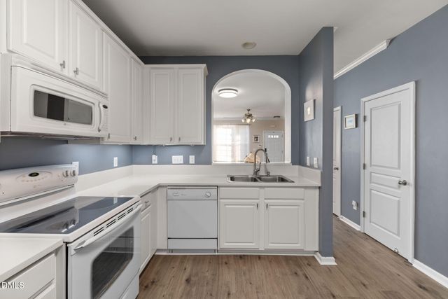 4424 Sugarbend Way, Raleigh, NC 27606