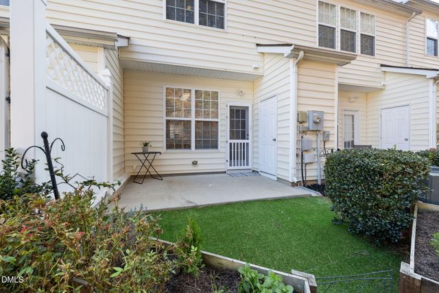 4424 Sugarbend Way, Raleigh, NC 27606