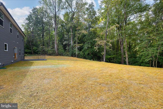 1 INDIANTOWN RD, King George, VA 22485