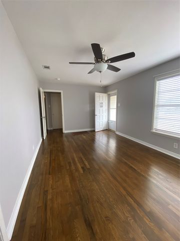 3803 Poinsettia Drive, Dallas, TX 75211