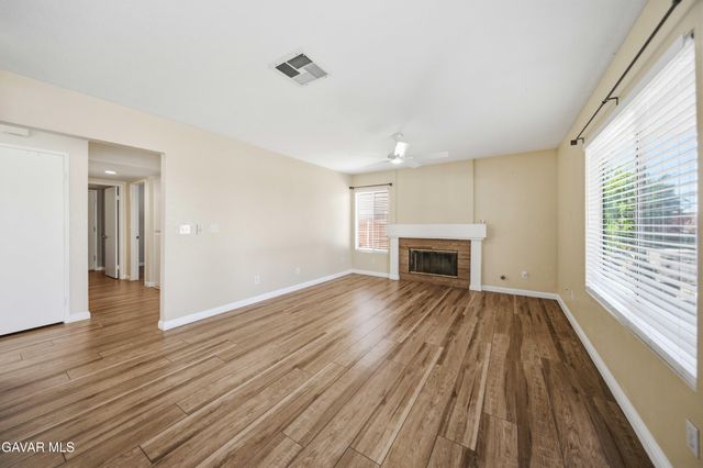 39216 Beacon Lane, Palmdale, CA 93551