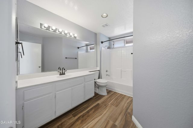 39216 Beacon Lane, Palmdale, CA 93551