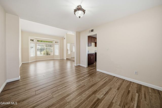 39216 Beacon Lane, Palmdale, CA 93551