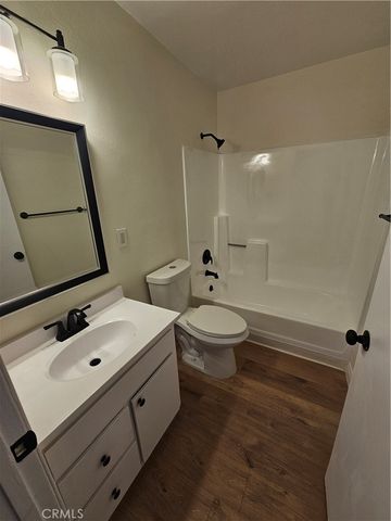7124 Valmont Street 5, Tujunga, CA 91042