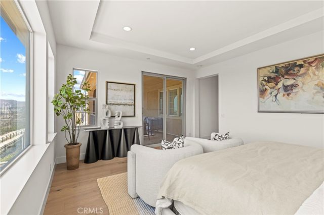 1186 Viejo Hills Dr, Lake Forest, CA 92610