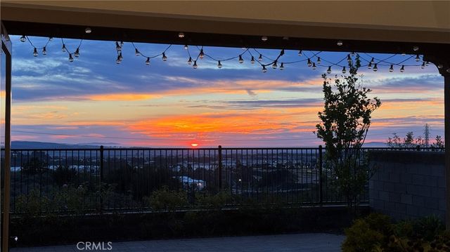 1186 Viejo Hills Dr, Lake Forest, CA 92610