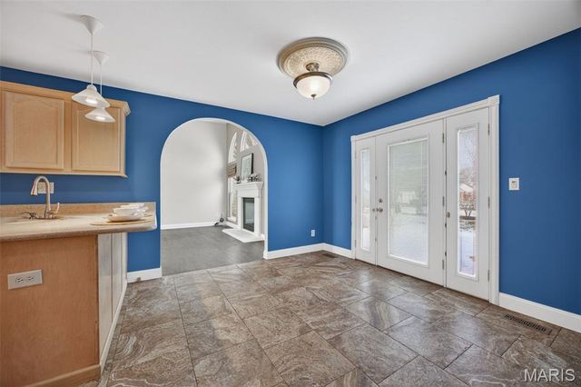 1601 Broadsword Lane, Lake St Louis, MO 63367