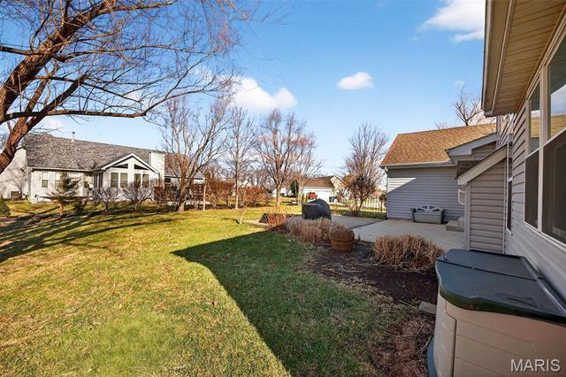 1601 Broadsword Lane, Lake St Louis, MO 63367