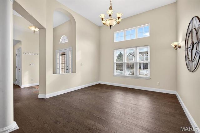 1601 Broadsword Lane, Lake St Louis, MO 63367