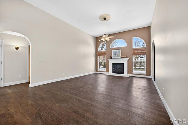 1601 Broadsword Lane, Lake St Louis, MO 63367