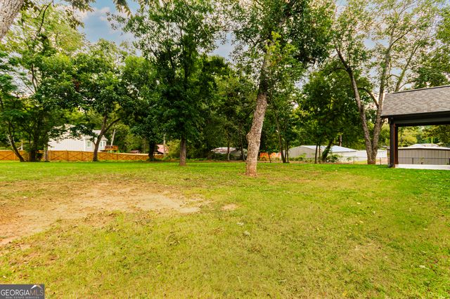 72 S Main Street, Maysville, GA 30558