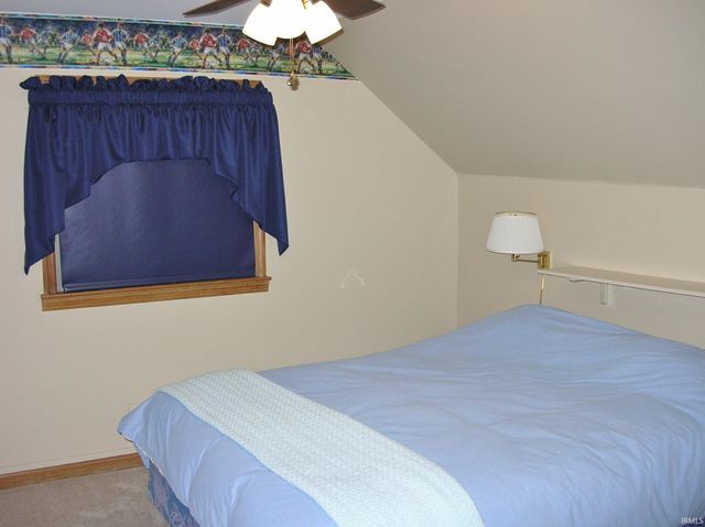 5733 Garden Valley Road, Newburgh, IN 47630