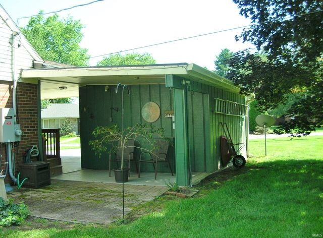 5733 Garden Valley Road, Newburgh, IN 47630