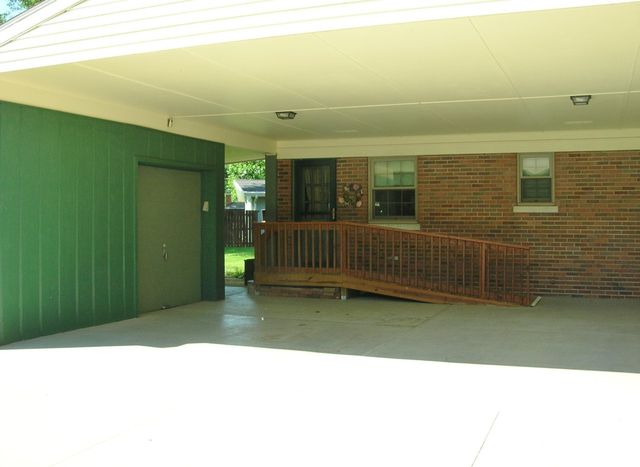 5733 Garden Valley Road, Newburgh, IN 47630