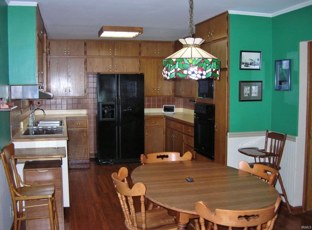 5733 Garden Valley Road, Newburgh, IN 47630