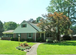 5733 Garden Valley Road, Newburgh, IN 47630