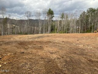 0 Hidden Drive, Mountain City, TN 37683