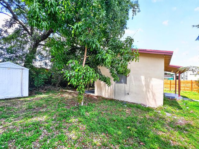 1608 N 58th Avenue, Hollywood, FL 33021