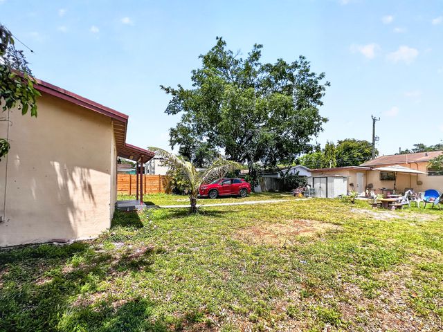 1608 N 58th Avenue, Hollywood, FL 33021