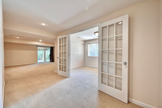 3943 Woodgate Court, Erlanger, KY 41018