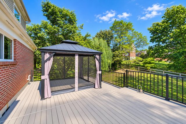 3943 Woodgate Court, Erlanger, KY 41018