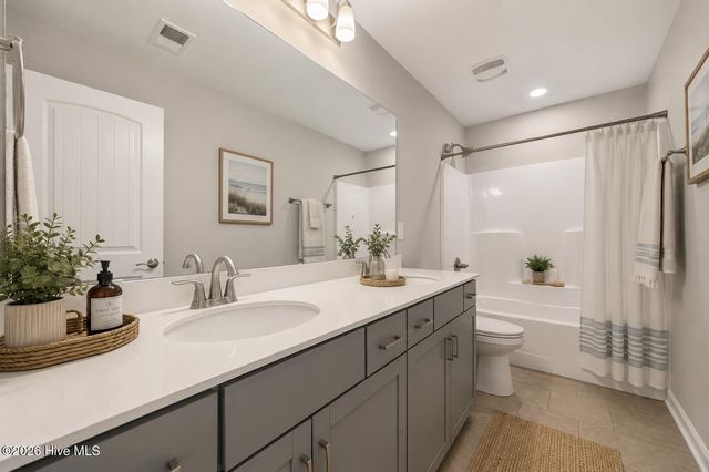 8916 Cobble Ridge Drive, Wilmington, NC 28411