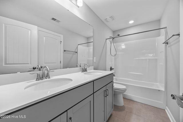8916 Cobble Ridge Drive, Wilmington, NC 28411