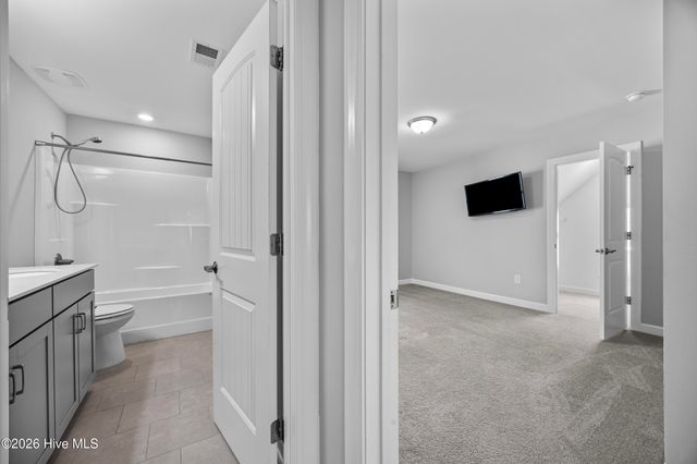 8916 Cobble Ridge Drive, Wilmington, NC 28411