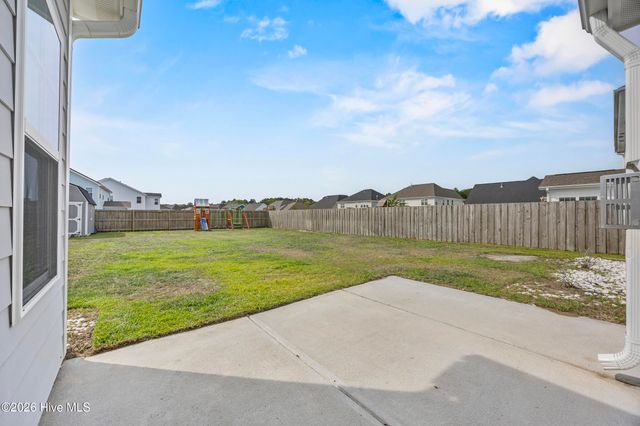 8916 Cobble Ridge Drive, Wilmington, NC 28411