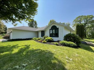 W2077 Hannah LANE, Sheboygan, WI 53083