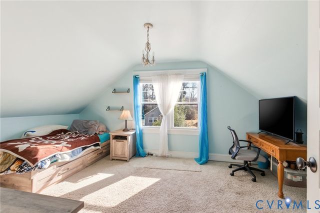 300 Thompson Ave, West Point, VA 23181