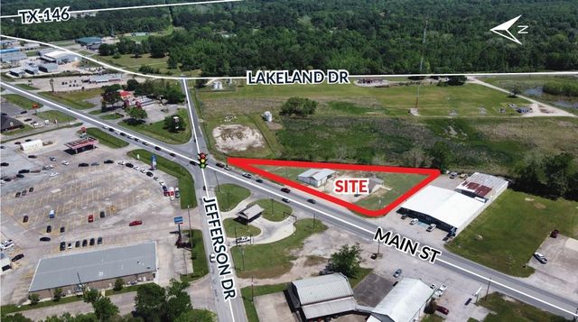 2214 N Main Street, Liberty, TX 77575