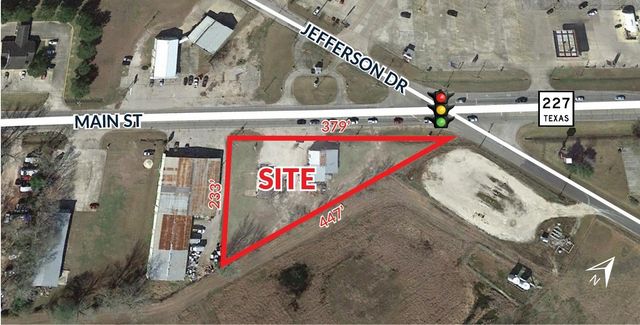 2214 N Main Street, Liberty, TX 77575