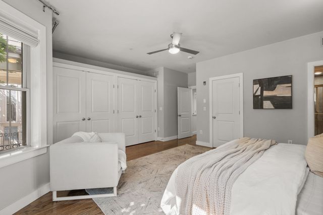 772 East 3rd 2, Boston, MA 02127