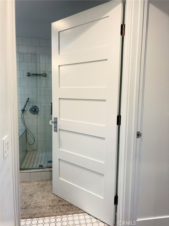 Image 25 of property listing at 1340 Kenwood Road m7-156J, Seal Beach, CA 90740