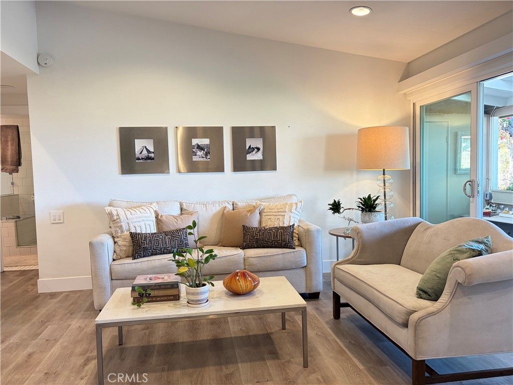 Image 7 of property listing at 1340 Kenwood Road m7-156J, Seal Beach, CA 90740