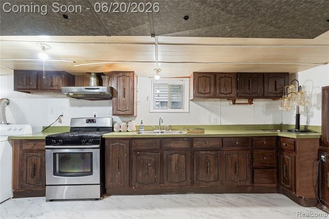2200 Belmont Street, Hamtramck, MI 48212