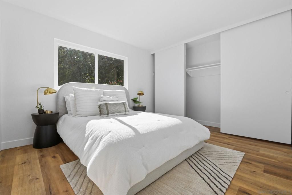 Image 25 of property listing at 9922 Paseo Montalban, San Diego, CA 92129