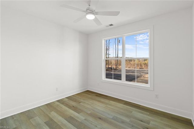 10785 Hornets Nest RD, Gloucester, VA 23061