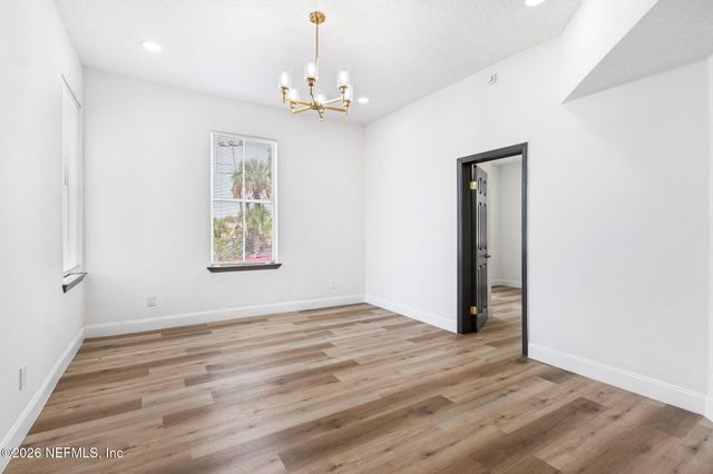 101 E 7TH Street, Jacksonville, FL 32206