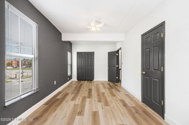 101 E 7TH Street, Jacksonville, FL 32206