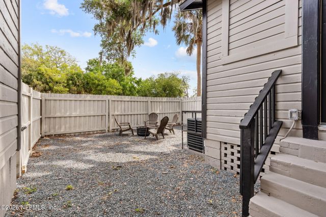 101 E 7TH Street, Jacksonville, FL 32206
