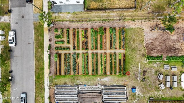 101 E 7TH Street, Jacksonville, FL 32206