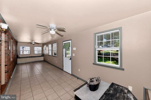 2021 HOLLY NECK, Baltimore, MD 21221