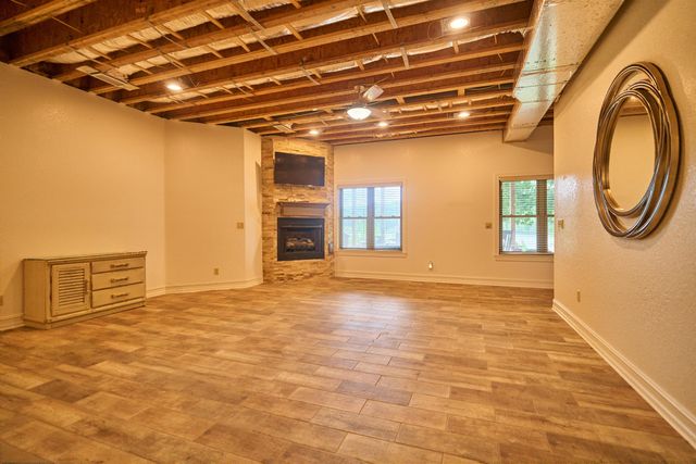 509 B Woodland Hills Rd, Hardy, AR 72542