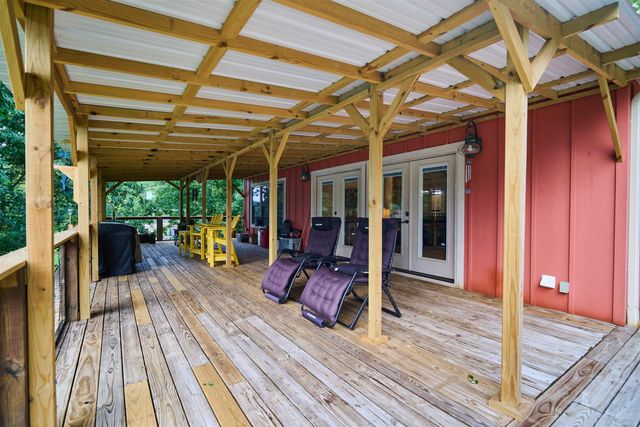 509 B Woodland Hills Rd, Hardy, AR 72542