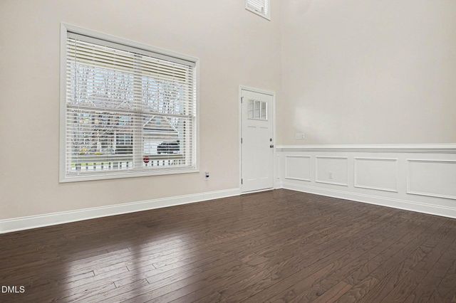 91 Stratford Lane, Clayton, NC 27527